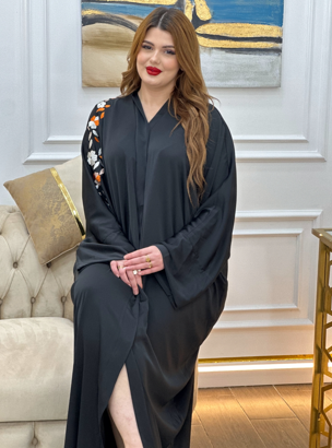 عباية راقية و انيقة